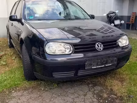 Volkswagen Golf 1.4 80