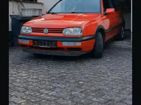 Volkswagen Golf 