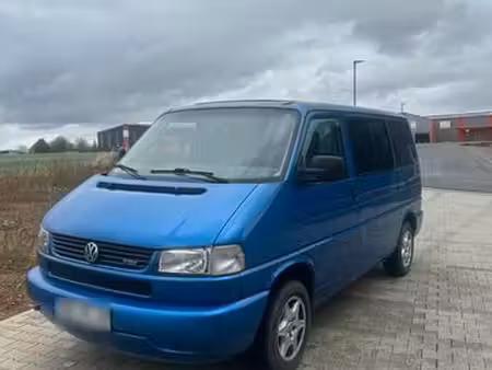 Volkswagen Transporter T4 2.5 TDI 102