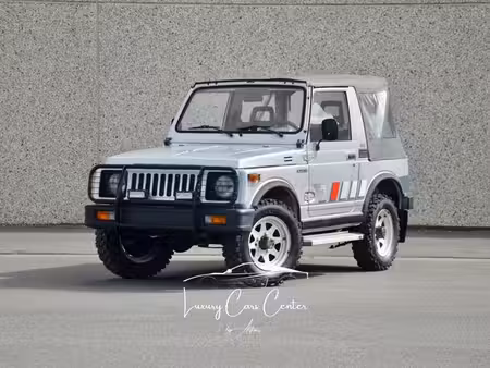 Suzuki Santana 