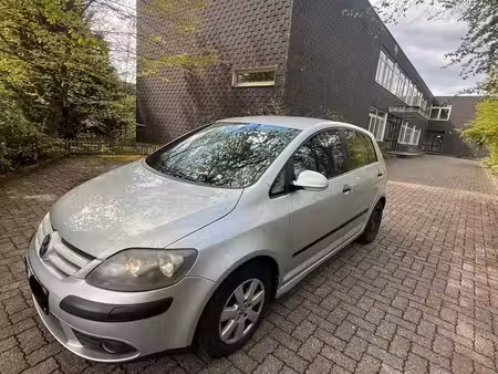 Volkswagen Golf 1.9 TDI 105