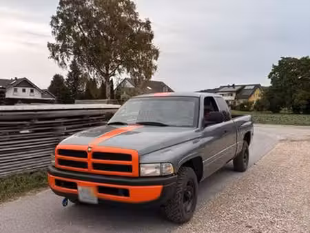 Dodge RAM 1500 