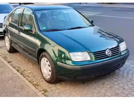 Volkswagen Bora 1.6 Base