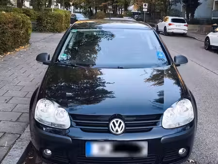 Volkswagen Golf 1.6 102