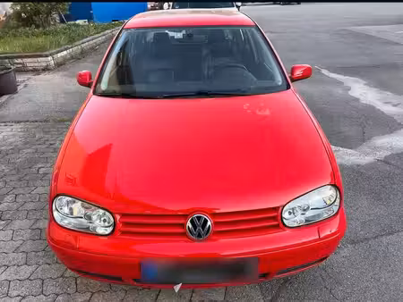 Volkswagen Golf 2.3 150