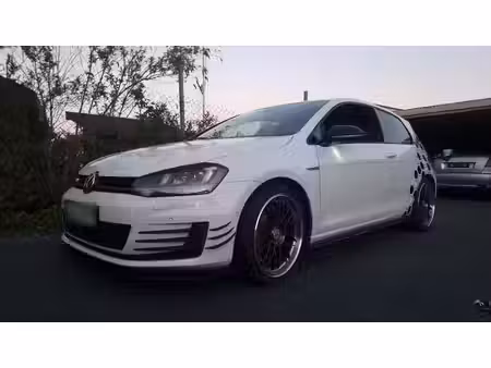 Volkswagen Golf GTI 2.0 TSI 230 Performance