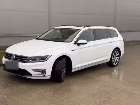 Volkswagen Passat 1.4 TSI 156