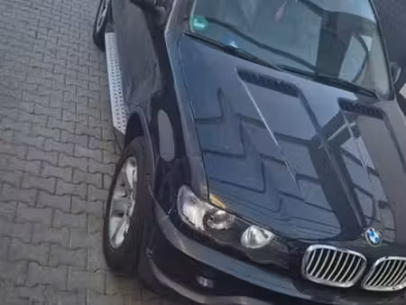 BMW X5 44i 4.4 286