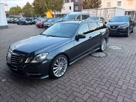 Mercedes-Benz Classe E E 250 2.1 150