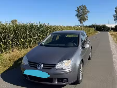 Volkswagen Golf 2.0 TDI 140