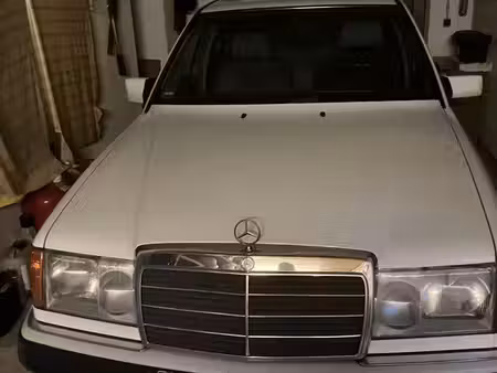 Mercedes-Benz Classe E 200 E