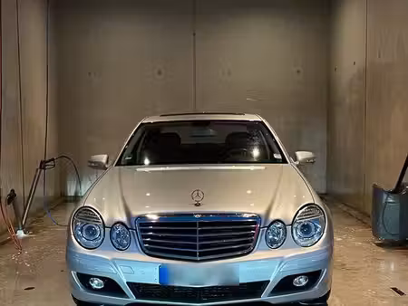 Mercedes-Benz Classe E E 200
