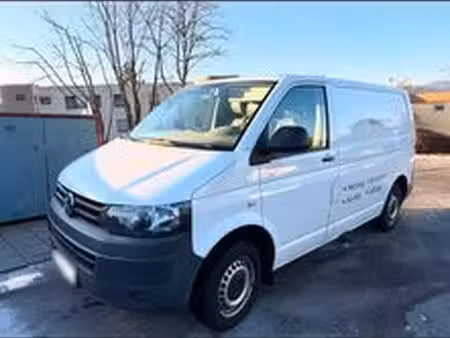Volkswagen Transporter T5 2.0 TDI 84