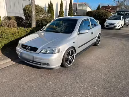 Opel Astra 1.8