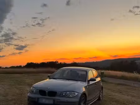 BMW Série 1 118d 2.0 122