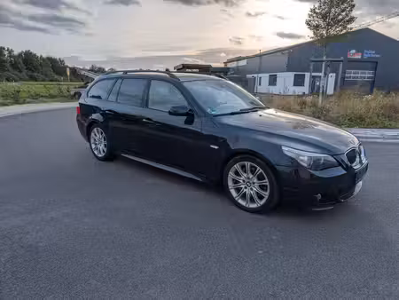 BMW Série 5 530d 3.0 231