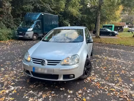 Volkswagen Golf 1.4 75