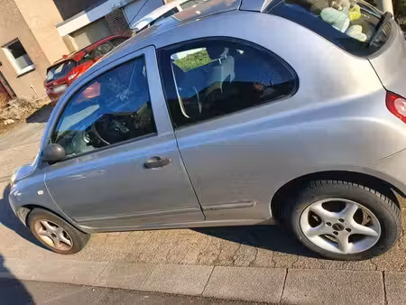 Nissan Micra 