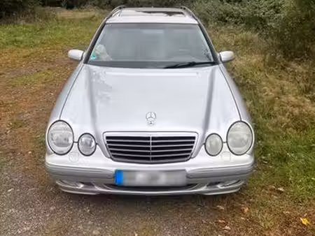 Mercedes-Benz Classe E E 320
