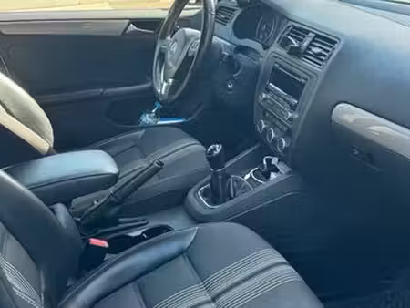 Volkswagen Jetta 1.6 TDI 105