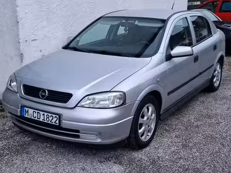 Opel Astra 1.6 90