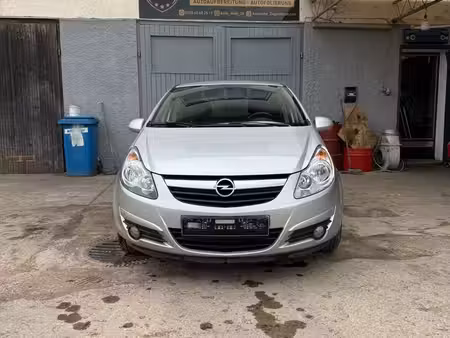 Opel Corsa 1.4 101