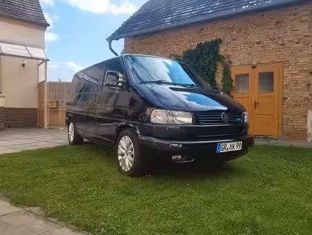 Volkswagen Transporter T4 2.5 TDI 102