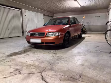 Audi A4 1.6 101