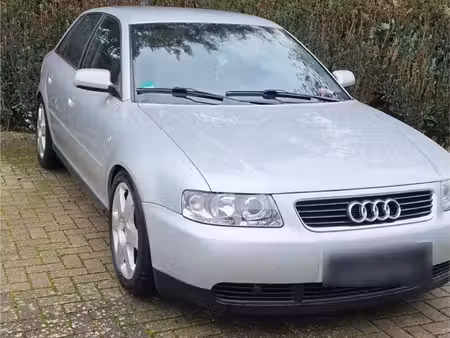 Audi A3 1.8 125