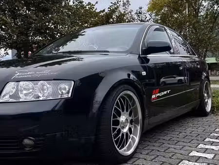 Audi A4 2.0 FSI 150