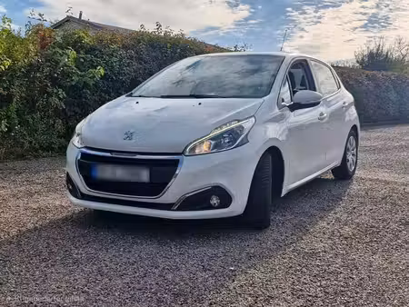 Peugeot 208 1.2 82