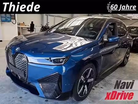 BMW iX 40 326 xDrive