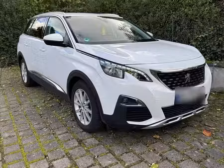 Peugeot 5008 1.5 HDi 130