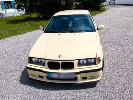 BMW Série 3 318i 1.8