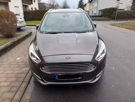 Ford Galaxy Titanium