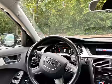 Audi A4 quattro