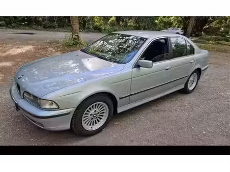 BMW Série 5 520i 150