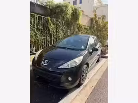 Peugeot 207 1.4 75 Executive