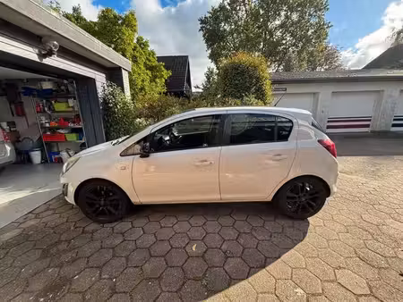 Opel Corsa 1.4 101 Graphite