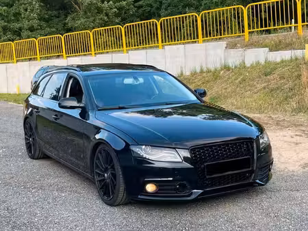 Audi A4 V6 2.7 TDI 190 S line