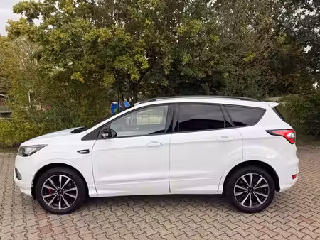 Ford Kuga 1.5 EcoBoost 150 ST Line