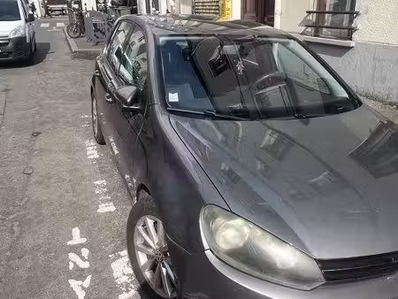 Volkswagen Golf 1.6 TDI 105