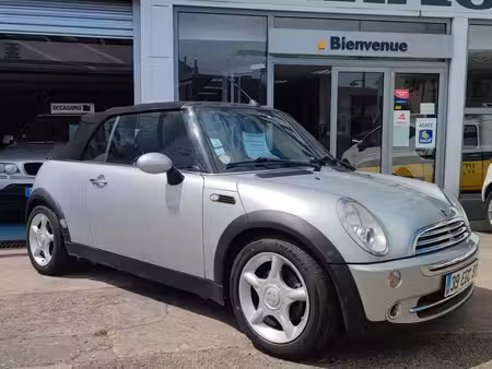 Mini Cabrio Cooper 1.6 115