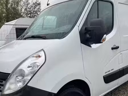Renault Master 2.3 dCi 135