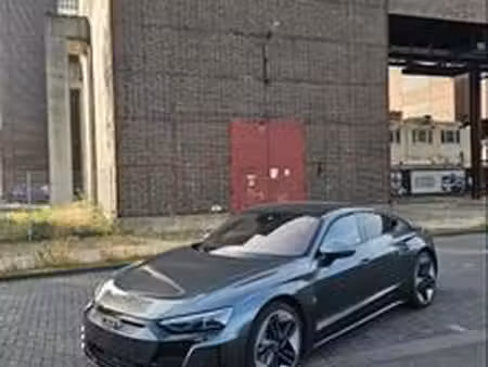 Audi e-tron GT RS 598 quattro