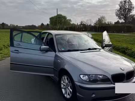 BMW Série 3 318i 2.0 143