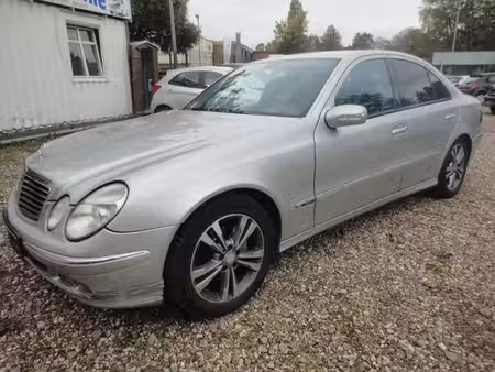 Mercedes-Benz Classe E E 220 2.1 CDI 150 Avantgarde