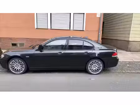 BMW Série 7 730d 3.0 231