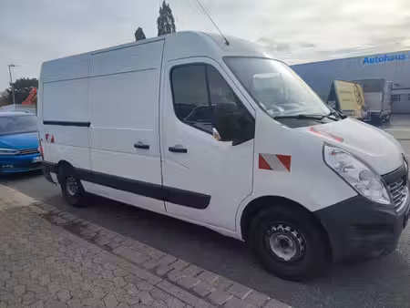 Renault Master 2.3 dCi 131
