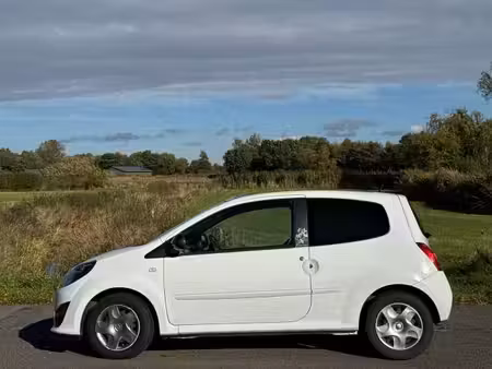 Renault Twingo 1.2 75 Night and Day